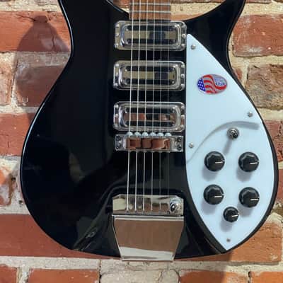 Rickenbacker 325C64 2001 - Present - Jetglo image 2
