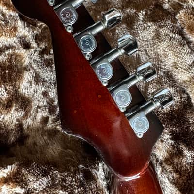 Manson One off miniature (2/3rd scale) custom build circa 1985 - Bookmatched maple image 15