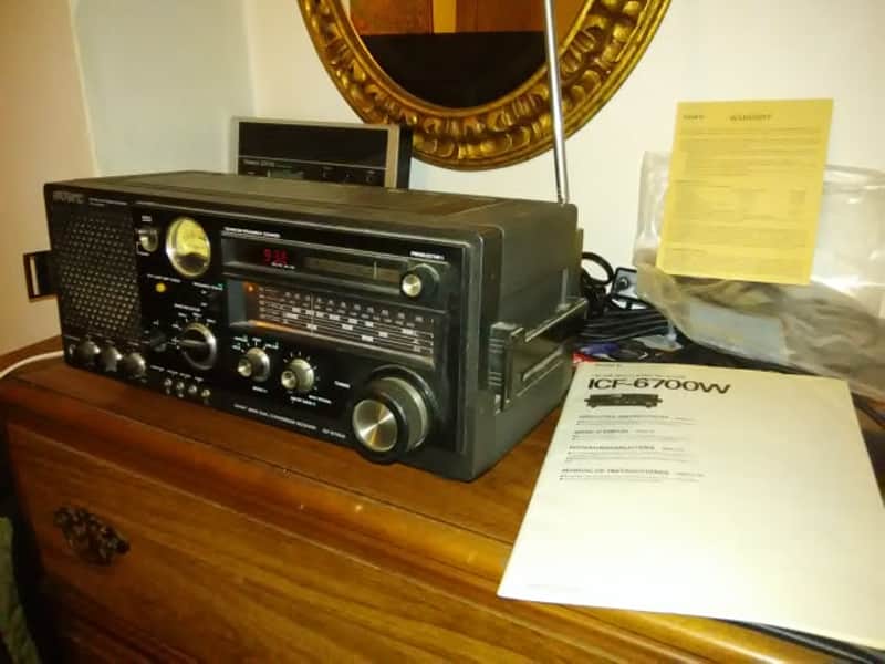Vintage SONY ICF-6700W Shortwave Radio - Original manual, warranty. See Description Below image 1