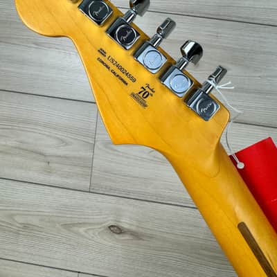 Fender Limited Edition American Professional II Stratocaster Thinline, Transparent Shell Pink image 12