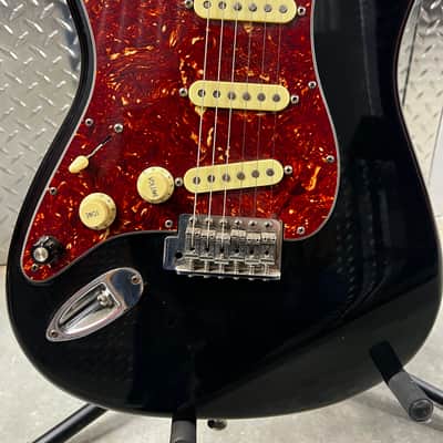 Fender Stratocaster - Black (Red Tortoise P.G.) image 2