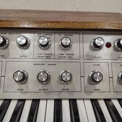 Dewtron Gipsy Synth Synthesizer- For Collectors Only 1972 image 5