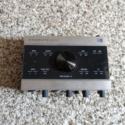 Native Instruments Komplete Audio 6 USB Audio MIDI Interface for Mac, Windows, Linux image 1