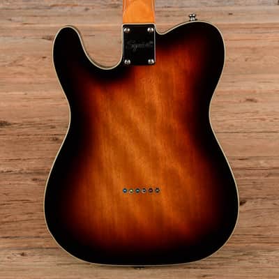 Squier Classic Vibe '60s Custom Telecaster Sunburst image 3