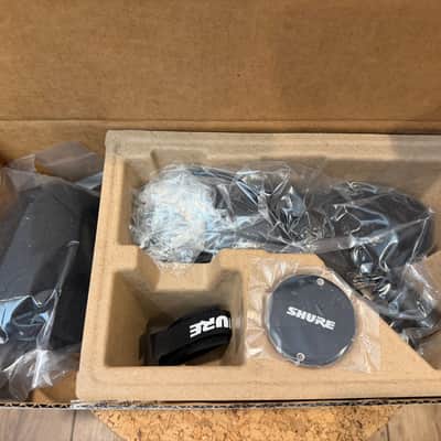 Shure SM7B Cardioid Dynamic Microphone 2001 - Present - Black image 5