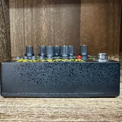 Tech 21 Sansamp Bass Driver D.I. V2 With Box 2016 - Present - Black image 3
