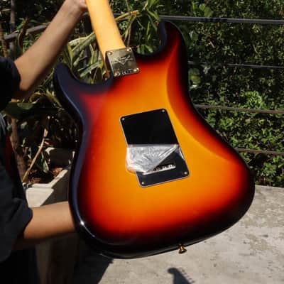 Fender Custom shop SRV Signature Nos Sunburst 2019 image 6