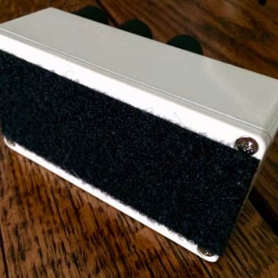 Revival Electric Metric 3 band parametric eq pedal image 6