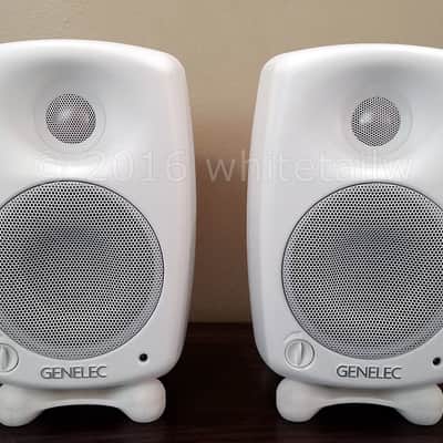 Pair Genelec 8020B White Active Powered Studio Monitors Speakers 8020C 8020A Monitor Free Shipping image 1
