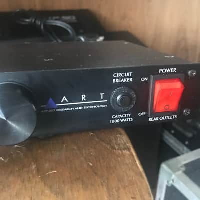 ART (Furman style) SP 4x4  Power Distribution System with pull out lights, Voltage monitor and rack mount bolts and washers image 4