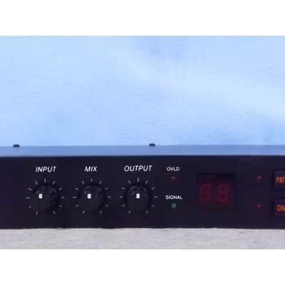 Alesis Midiverb II 16-Bit Digital Effects image 3