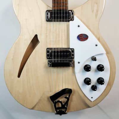 Rickenbacker 330 Maple Glo Semi-Hollow Guitar, w/HSC image 6