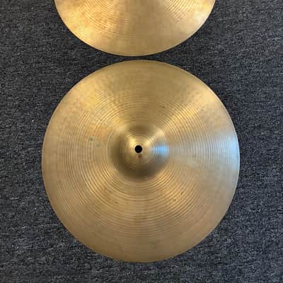 Zildjian 1960s 14" Hi-Hats 878g / 1207g - Video image 1