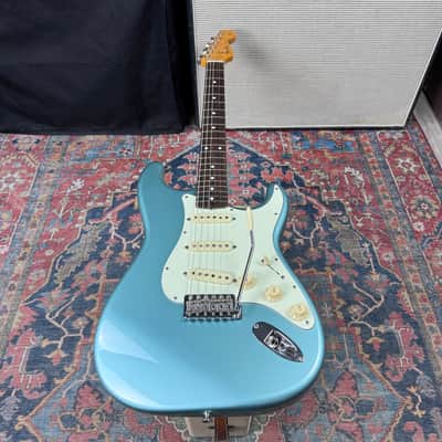 Fender Japan Exclusive Classic 60's Stratocaster Ocean Turquiose Metallic w/Tags - 2016 image 9