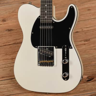 G&L USA ASAT Classic w/ Matching Headstock White image 2