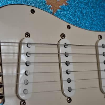 American Fender Stratocaster Relic Nitro Lil Bad Azz Blue Sparkle SSS-CS 69's image 6