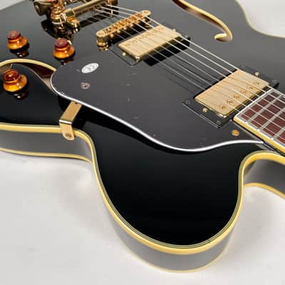 Washburn MIK J-9 VG Black Thinline Hollowbody Guitar w/OHSC image 13