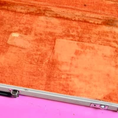 Vintage 1963 Fender Jazzmaster / Jaguar Hard Case - White Tolex - Rare Custom Color Case!  Pre-CBS Strat image 9