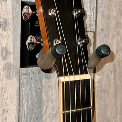 Larrivee 000-40 Custom Figured European Walnut Natural, Larrivee's Private Wood Stash Guitar ! image 8