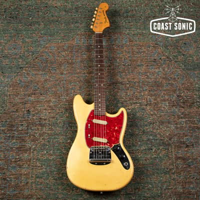 Vintage 1965 Fender Mustang, L Serial, pre-CBS era, w/ original case image 2