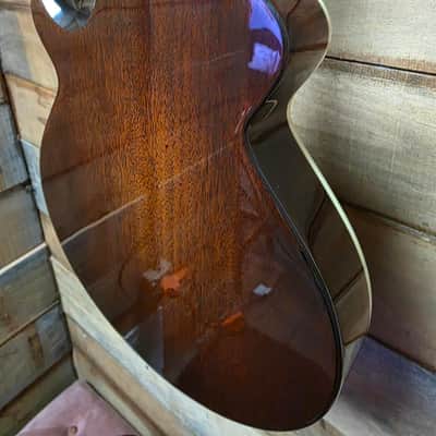 Pre-owned Eastman ERM El Rey Acoustic/Electric Mandolin w/case image 14