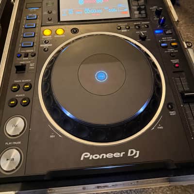 2 Pioneer DJ CDJ-2000NXS2 - Black with Flight Cases image 5