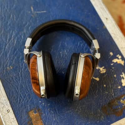 E-MU Teak headphones - Audiophile Reference Headphones image 3