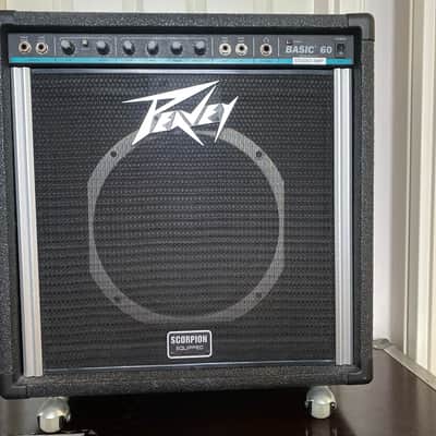 Peavey Basic 60, USA Cult Bass Combo with 12" Scorpion Speaker image 12