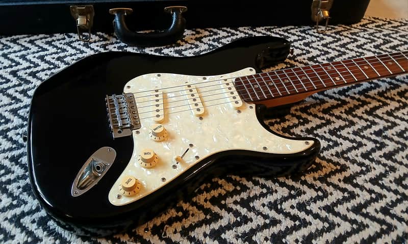 Fernandes vintage guitar ☆ Strat stratacaster image 1
