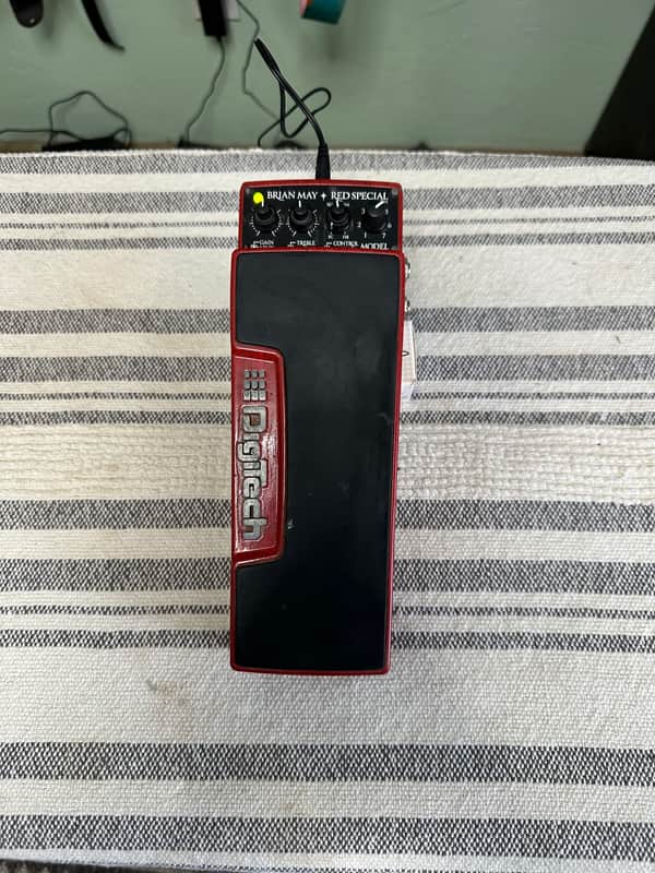 DigiTech Brian May Red Special