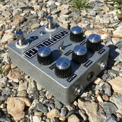 Futile Art FX Custom Shop ⛰️ Monolith Fuzz of Doom w. Boost & Tone Switch Mod Stoned-Grey Hammertone image 5