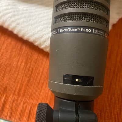 Vintage EV Electro-Voice RE20 PL20 Microphone Box ALL NEW FOAM Fully Refurbished image 6