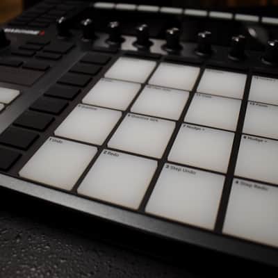 Native Instruments Maschine+ Standalone Production and Performance Instrument image 12