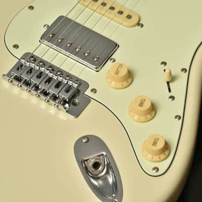 Bacchus BST-2-RSM/M - Roasted Maple Neck - OWH (Olympic White) Universe Series image 6