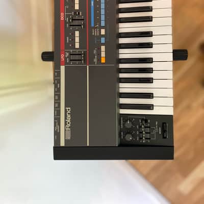 Roland Juno 106 - 6 New Voice Chips Included! + original case image 7