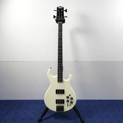 Carvin LB50 LB 50 Set Neck Stereo Electric Bass Guitar with Case Made in the 80's image 2