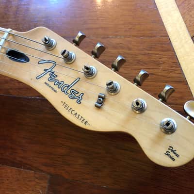 2011 Fender Deluxe Series 60th Nashville Mexico  Transparent Honey Telecaster Electric Guitar case image 13