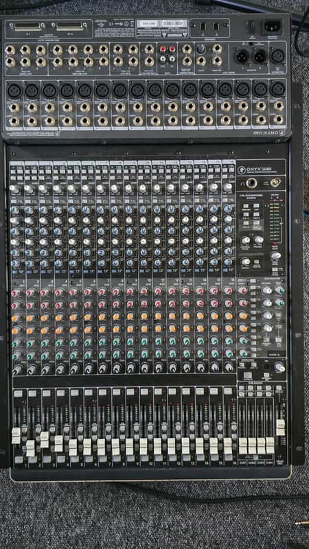 Mackie Onyx 1640i 16-Channel Analog Mixer - Firewire - Black image 1