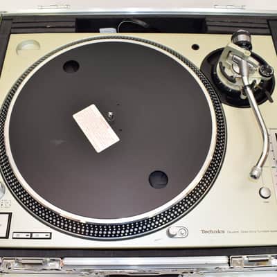 Technics SL-1200M3D Direct-Drive Turntable w/ Odyssey Road Case image 2