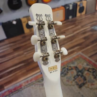 1989 Gretsch - Traveling Wilburys - TW-100T - w/ Original Box and Cassette image 8
