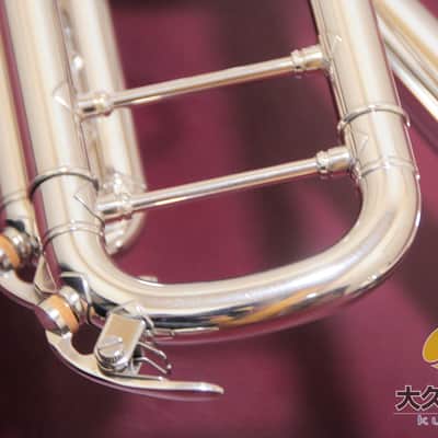 YAMAHA Xeno II YTR-8335UGS “Upturned Bell” B♭ Trumpet image 7
