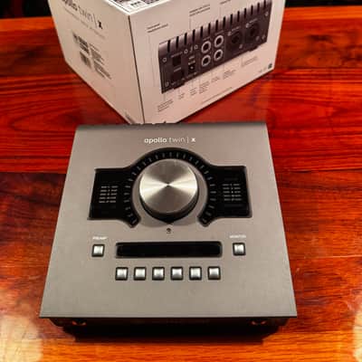 Universal Audio Apollo Twin X QUAD Heritage Edition Thunderbolt 3 Audio Interface 2020 - Present - Gray image 2