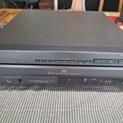 Sony CDP-C305M 1990 - Black painted metal image 2