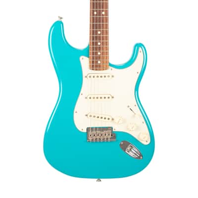 2022 Fender American Professional II Stratocaster Miami Blue, US2103XXXX image 4