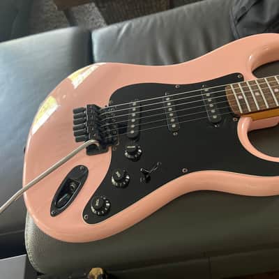 Hondo Fame 760 1980s - Pink w/Matching Headstock RARE image 14