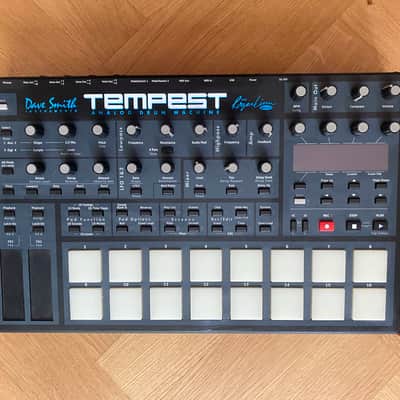Dave Smith Instruments Tempest 6-Voice Drum Machine 2011 - 2018 - Black with Wood Sides