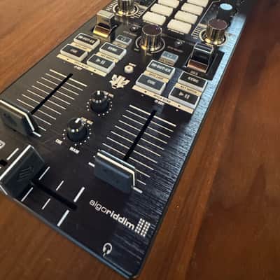 Immagine Reloop Mixtour Pro 2024 - 3