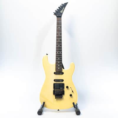 1987 Charvel Model 3 - Electric Guitar with Gigbag - Pearl White image 2