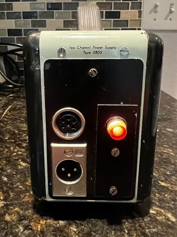 Bruel & Kjaer Microphone Power Supply 2803 image 1