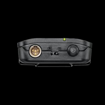 Shure BLX14 Wireless Guitar System image 4
